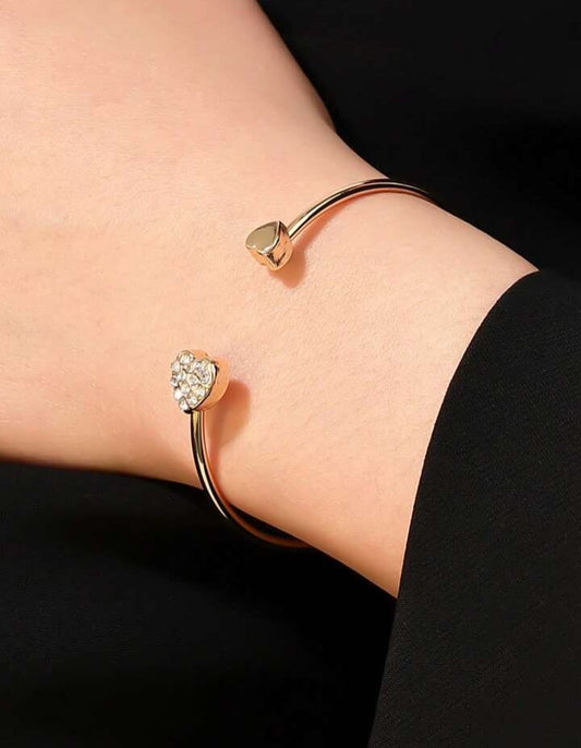 ✨💖 Rose Gold Cuff Bangles ✨💖