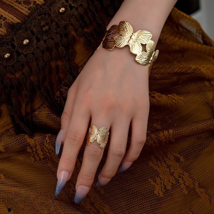 🌸Alloy Hand Cuff Ring Set💖